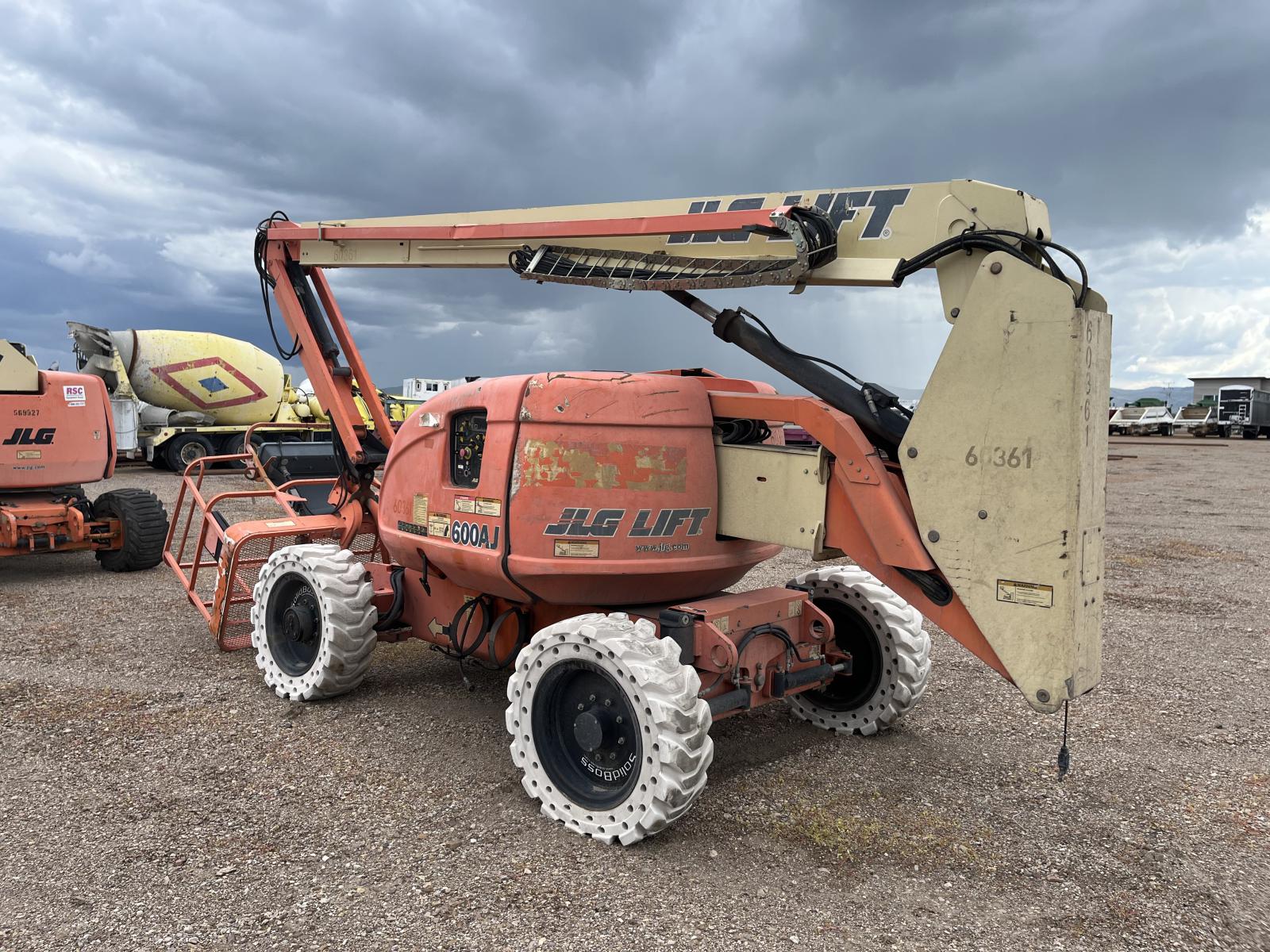 ./imagenes/INVOICE/2019/18178/JLG 600AJ (17).JPG